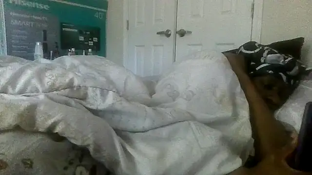 prettymaa online show from 04/21/26, 07:28