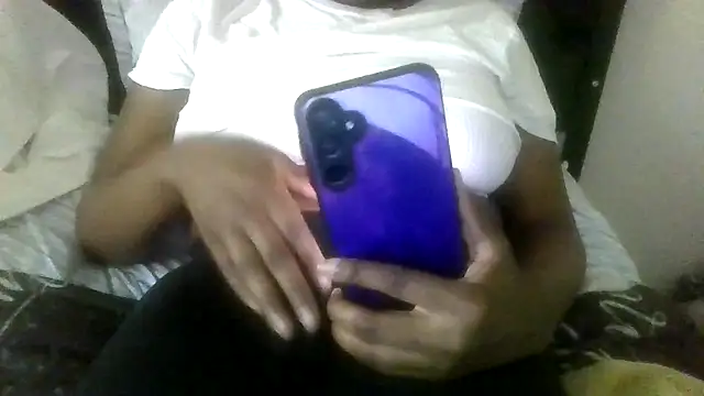 Snapshot of prettymaa chatting on 07/20/26, 03:36 prettymaa online show from 07/20/26, 03:36