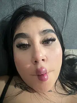 Sophie Dreamss online show from 04/21/26, 01:42