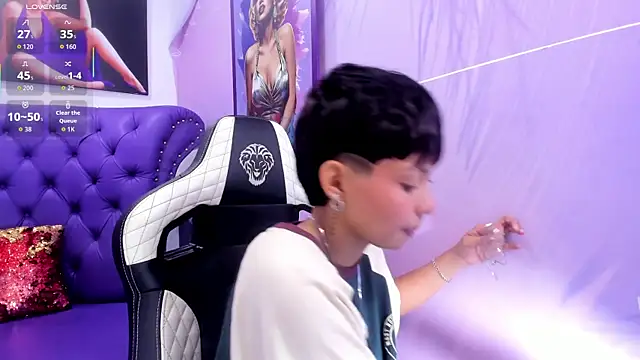 tefi meow online show from 09/26/25, 12:09