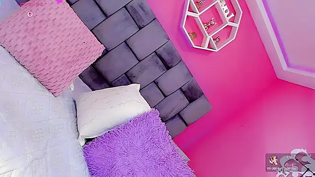 Nauthy girl online show from 02/28/26, 01:01