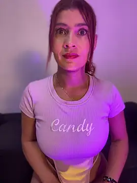 Skarlett 12  online show from 04/17/26, 09:23