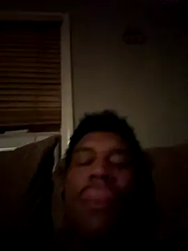 Snapshot of ShakeShaq chatting on 10/03/25, 06:43 ShakeShaq online show from 10/03/25, 06:43