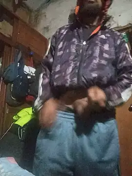 hairy mannn online show from 06/17/26, 06:49