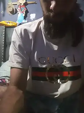 hairy mannn online show from 06/24/26, 01:37