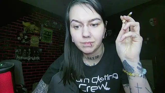 MessalinaOfficial online show from 04/14/26, 08:48