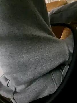 LuciousLyon online show from 10/29/25, 10:44