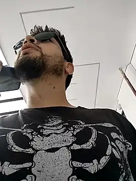 roxyrougee online show from 10/20/25, 02:50