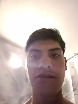 aispuro8505 online show from 03/27/26, 06:41