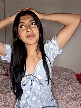 Snapshot of DianeSuns_ chatting on 09/09/25, 02:11 DianeSuns  online show from 09/09/25, 02:11