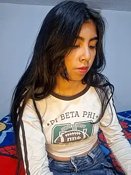 Snapshot of DianeSuns_ chatting on 10/21/25, 01:06 DianeSuns  online show from 10/21/25, 01:06