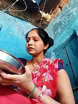 Jooli xx online show from 04/19/26, 03:28