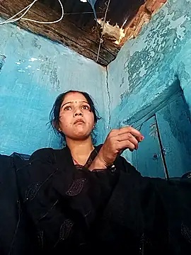 Jooli xx online show from 04/21/26, 03:02