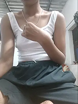 dollyjaan11 online show from 10/27/25, 06:06