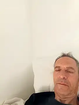 Meliwem12 online show from 11/19/25, 08:14