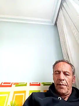 Meliwem12 online show from 04/18/26, 08:29