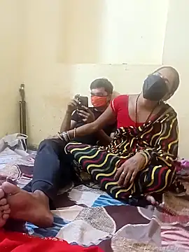 Snapshot of Janvi_342 chatting on 11/03/25, 05:03 Janvi 342 online show from 11/03/25, 05:03