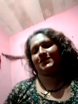 Ishwariya Hatwal online show from 09/19/25, 07:25