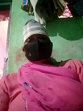 Ishwariya Hatwal online show from 10/12/25, 02:27