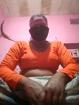 Ishwariya Hatwal online show from 10/13/25, 01:00