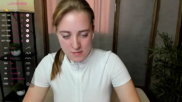 Alice Cire online show from 10/20/25, 09:43