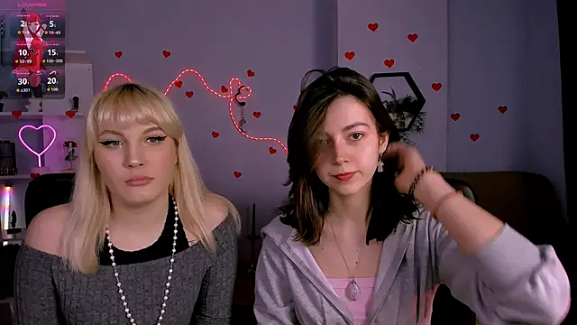 kitniss dreamy online show from 03/11/26, 08:04