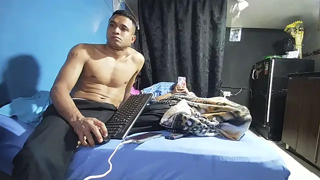 JoshuaMiller online show from 11/19/25, 01:27