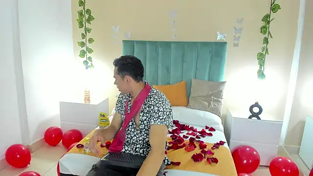 Muscle Scott online show from 09/20/25, 12:17