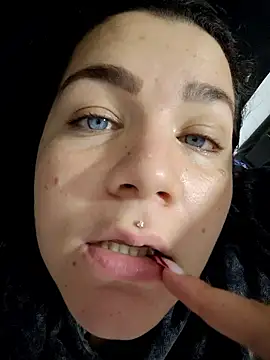 angelcurvyxtremx69 online show from 02/19/26, 02:40