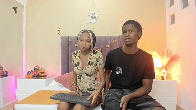 Kiaraa y Her Crazy online show from 10/17/25, 03:53