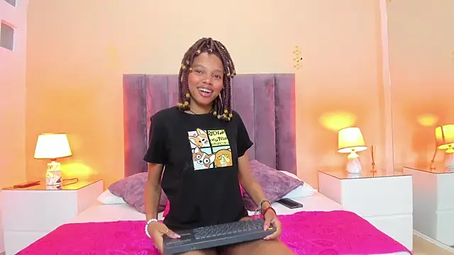 Kiaraa y Her Crazy online show from 03/25/26, 03:34