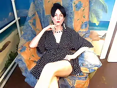 Snapshot of Bastet12 chatting on 06/15/26, 02:19 Bastet12 online show from 06/15/26, 02:19