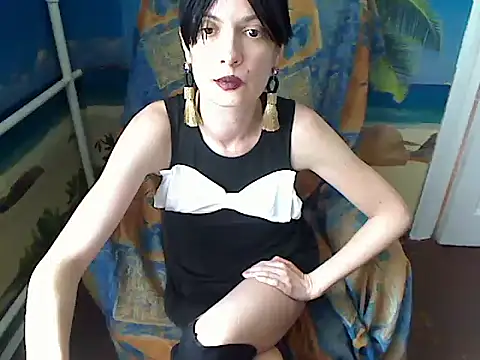 Snapshot of Bastet12 chatting on 06/19/26, 12:31 Bastet12 online show from 06/19/26, 12:31