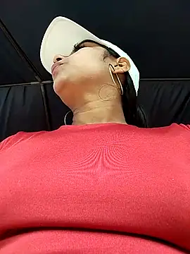 AnggelicaSwan21 online show from 09/20/25, 04:08