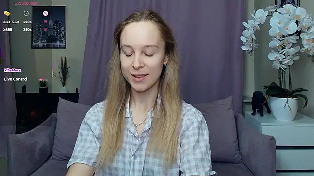 SoonMoor online show from 03/30/26, 06:53