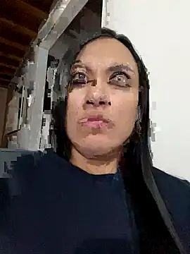 TiffanyyLam online show from 09/22/25, 02:24