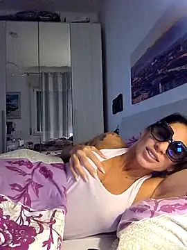 sexy7883 online show from 10/21/25, 04:35