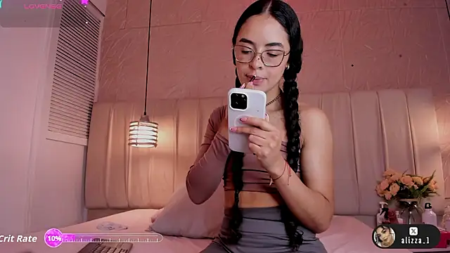 alizza  online show from 02/10/26, 11:36