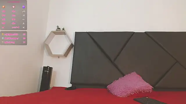 Snapshot of Tammy__badgirl chatting on 09/20/25, 01:06 Tammy  badgirl online show from 09/20/25, 01:06