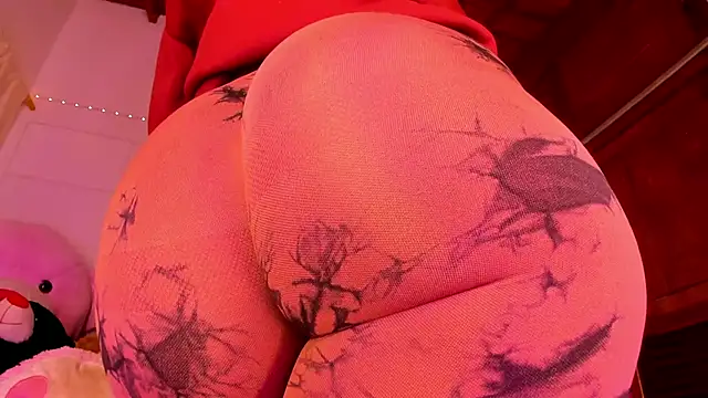 Snapshot of Gabby_Haze chatting on 05/15/26, 11:34 Gabby Haze online show from 05/15/26, 11:34