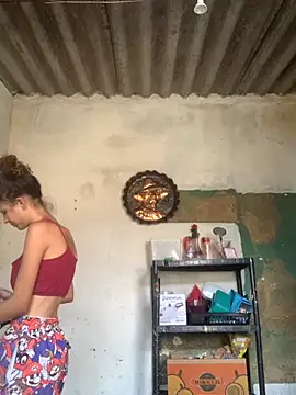 natysapeka12 online show from 09/30/25, 04:01