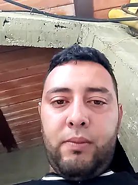 angelitocalientico online show from 10/21/25, 03:24