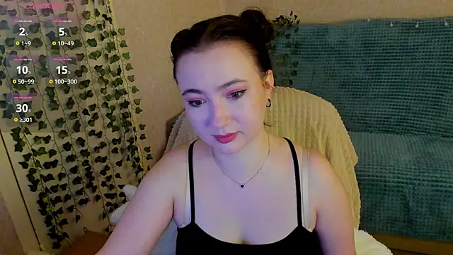 Snapshot of Micky_Wood chatting on 06/19/26, 09:35 Micky Wood online show from 06/19/26, 09:35
