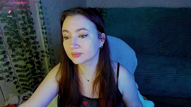 Snapshot of Micky_Wood chatting on 07/16/26, 06:47 Micky Wood online show from 07/16/26, 06:47