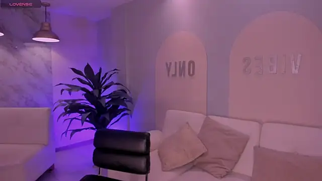 SussyBellX online show from 02/14/26, 04:20