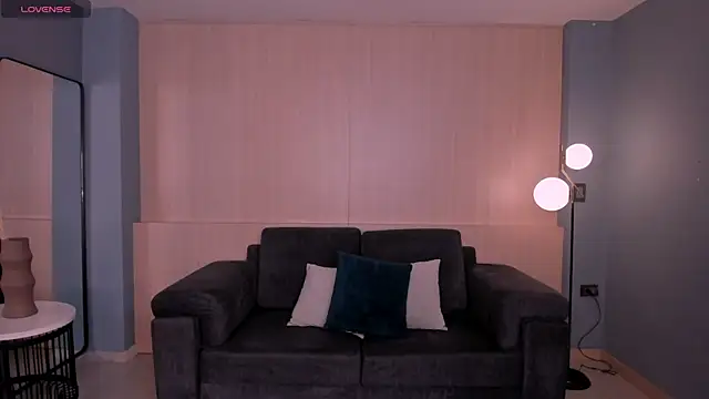 MayaMoretti  online show from 03/31/26, 04:02