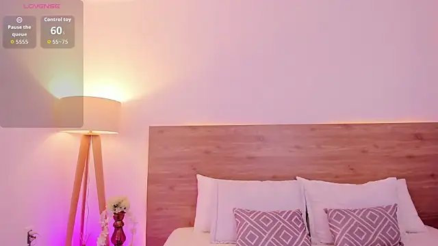 GinebraBrown online show from 11/06/25, 06:42