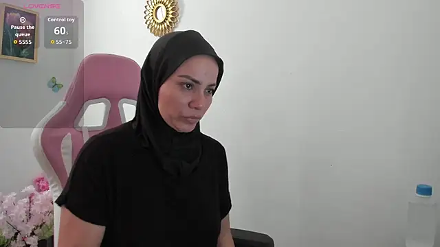 dalila kemur online show from 11/02/25, 03:14