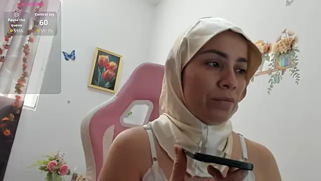 dalila kemur online show from 12/18/25, 04:24