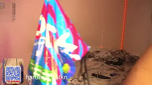 star fucks online show from 04/15/26, 07:58